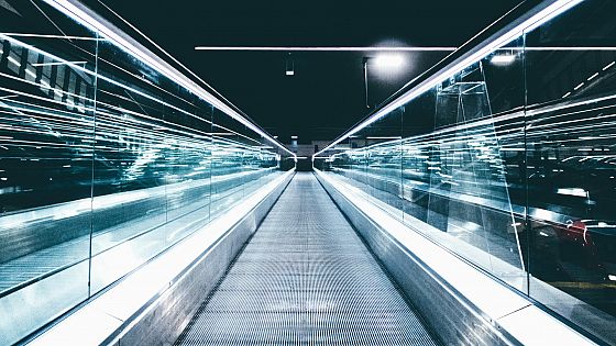 Si vivono i brevi periodi e si pensa poco al futuro, che appartiene al lungo periodo