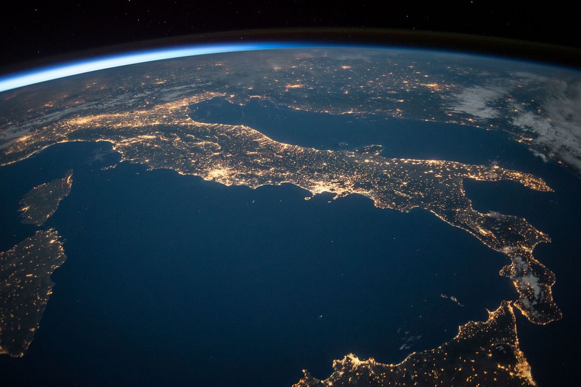 Portiamo all’attenzione politica la riflessione sull’Italia del 2050 