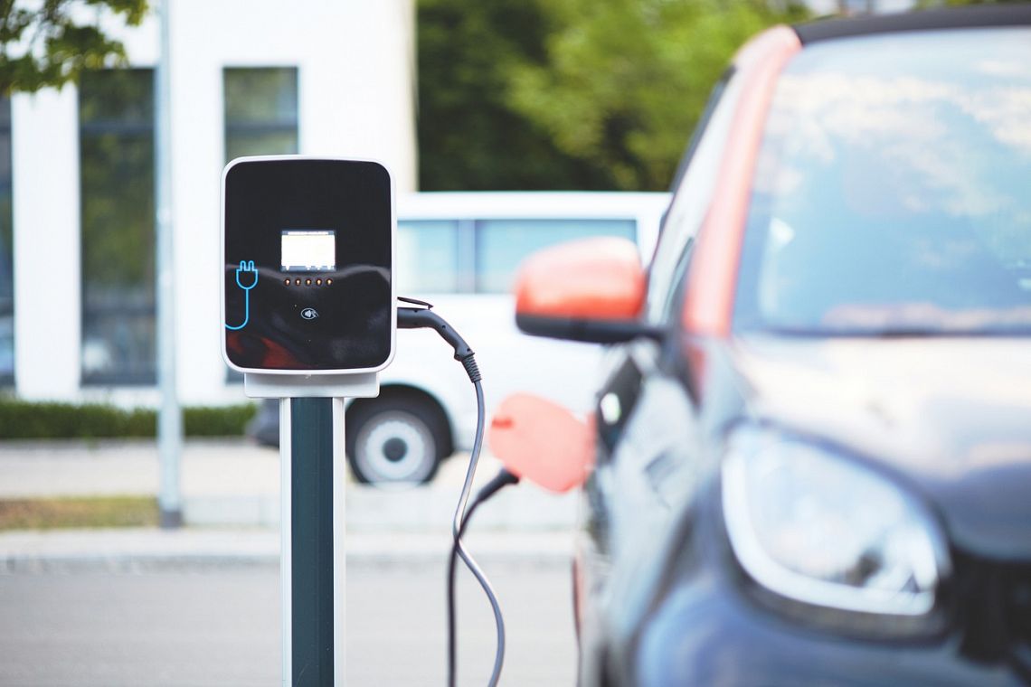 Siamo alla vigilia di un grande sviluppo dell’auto elettrica