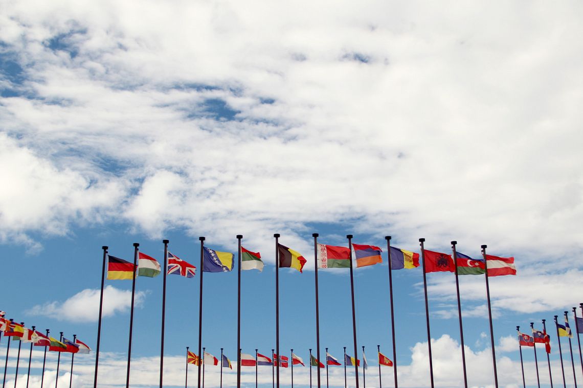 Riformare il sistema finanziario globale per un futuro equo e sostenibile