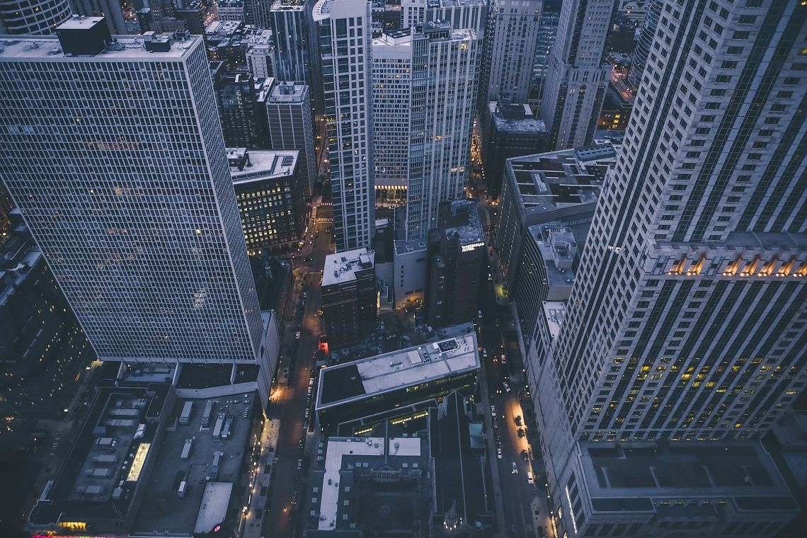 Sei scenari al 2050: tassazione “aggressiva” del carbonio indispensabile per un clima “net zero”