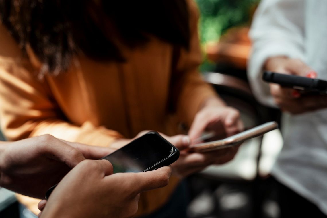 Il lato oscuro del digitale: deepfake, deepnude e la nuova violenza di genere online