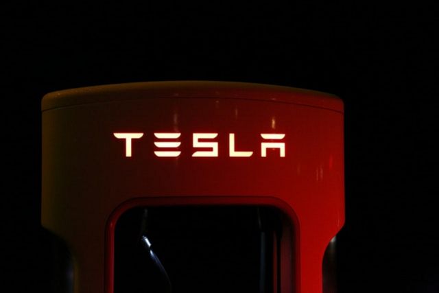 Auto elettriche: il nodo strategico delle batterie
