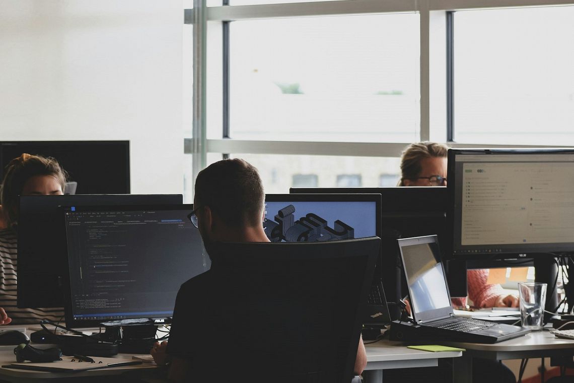 Ocse: il futuro non richiede milioni di programmatori AI