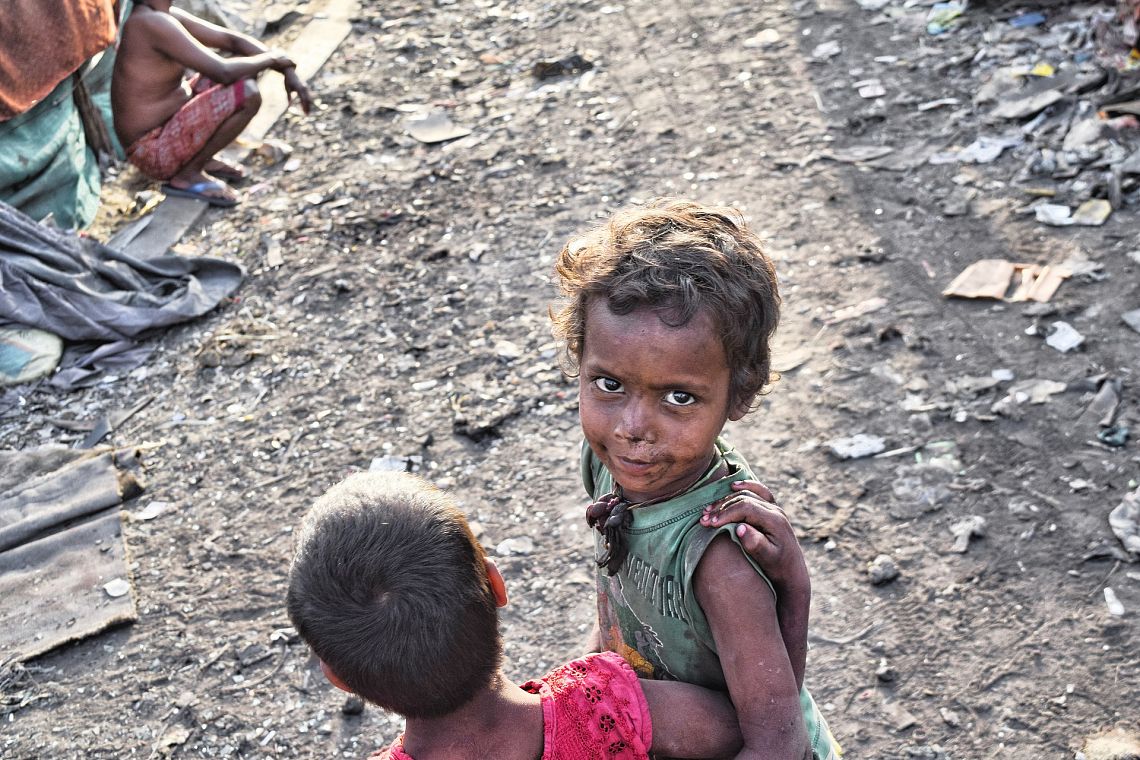 L’avvelenamento da piombo minaccia la salute mentale di 800 milioni di bambini