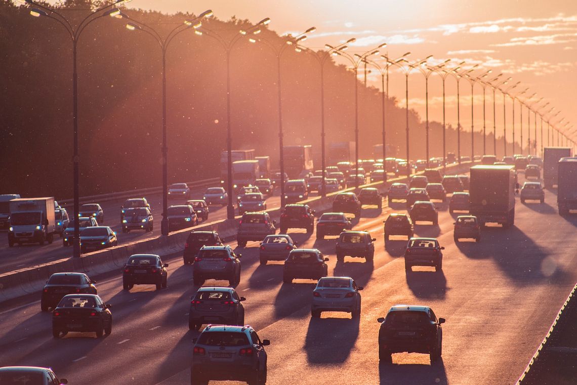 Un futuro con meno auto in Europa? I dati dicono che la strada è ancora lunga