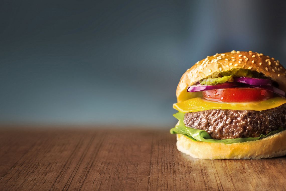 L'Italia e la carne coltivata: un passo indietro sull'innovazione sostenibile