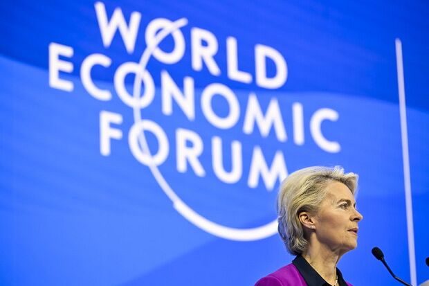 A Davos von der Leyen annuncia un piano industriale verso emissioni zero
