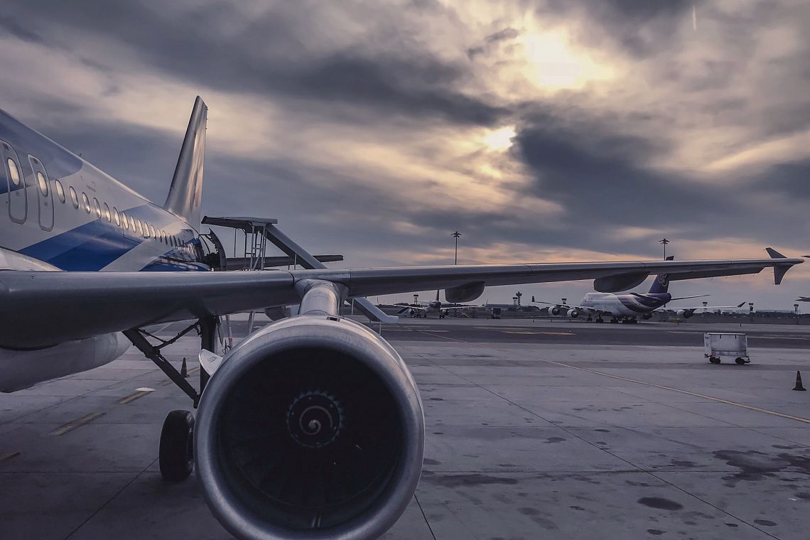 Le ingiuste, irrisolte emissioni del trasporto aereo